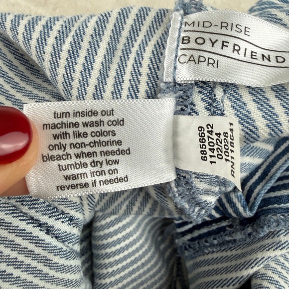 Lane Bryant Size 18 Blue White Striped Mid Rise Boyfriend Capri Pants Comfort - Picture 7 of 8